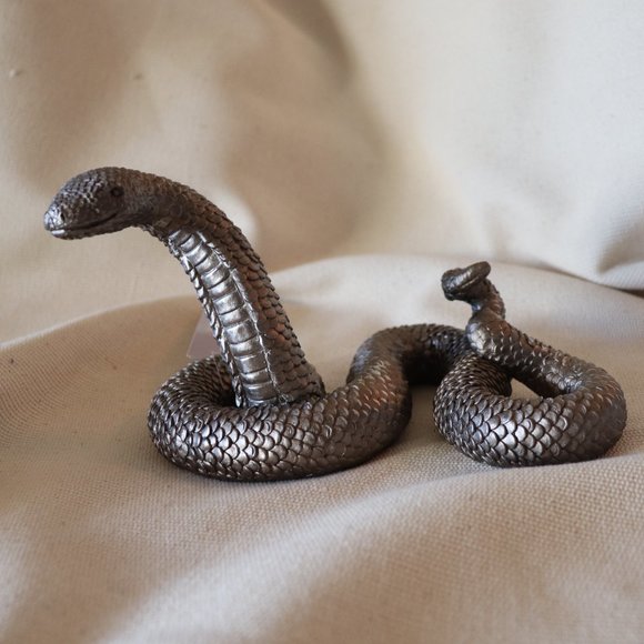 Snake Decor - Picture 2 of 3